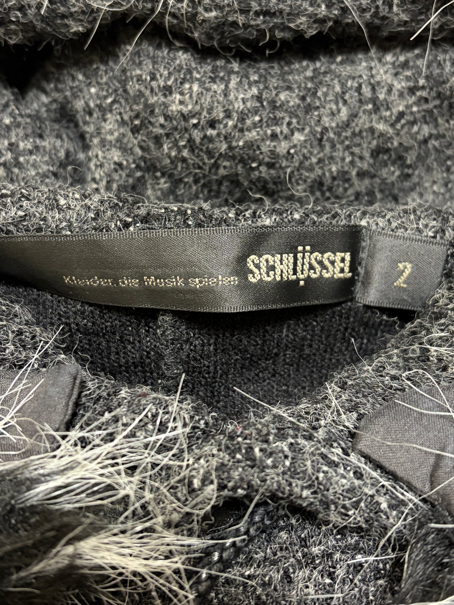 Schlussel Gray Removable Fur Adjustable Sleeve Shirt Size 2