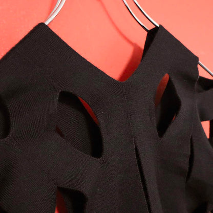 Comme des Garcons Junya Watanabe V-Neck Hole Knit Size S