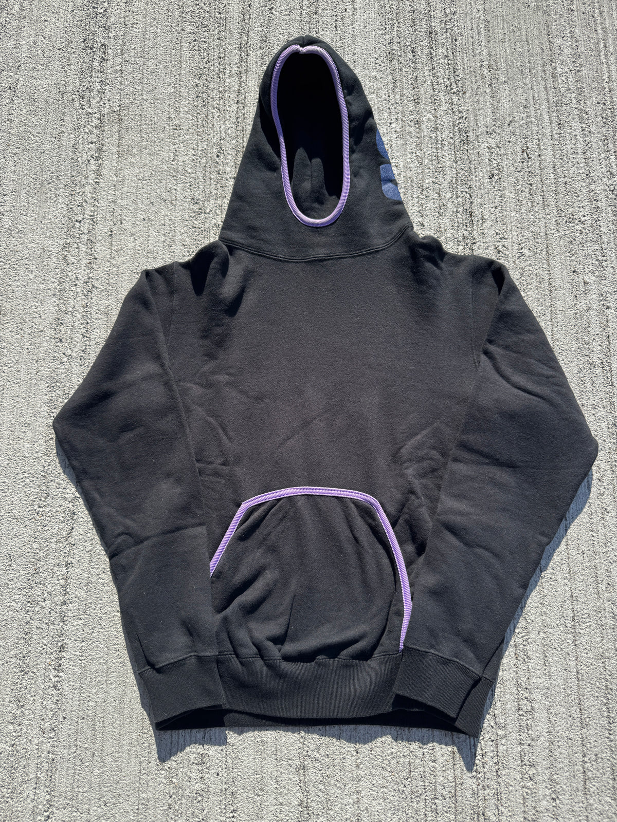 GOODENOUGH Black Pullover Hoodie Size M
