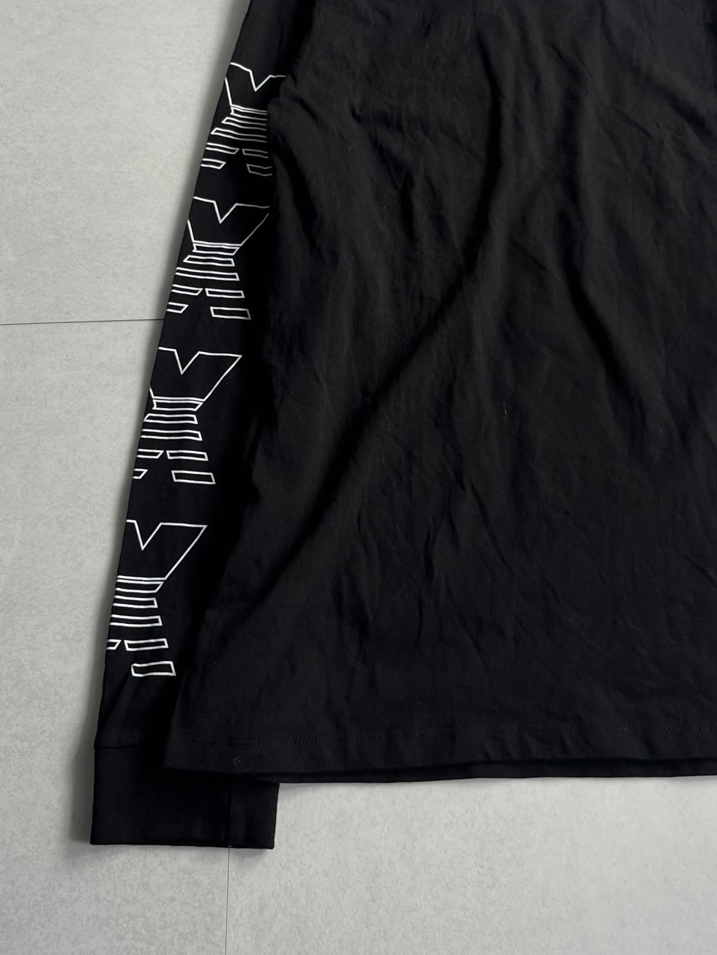 Vintage PYREX Black Long Sleeve Tee Size S