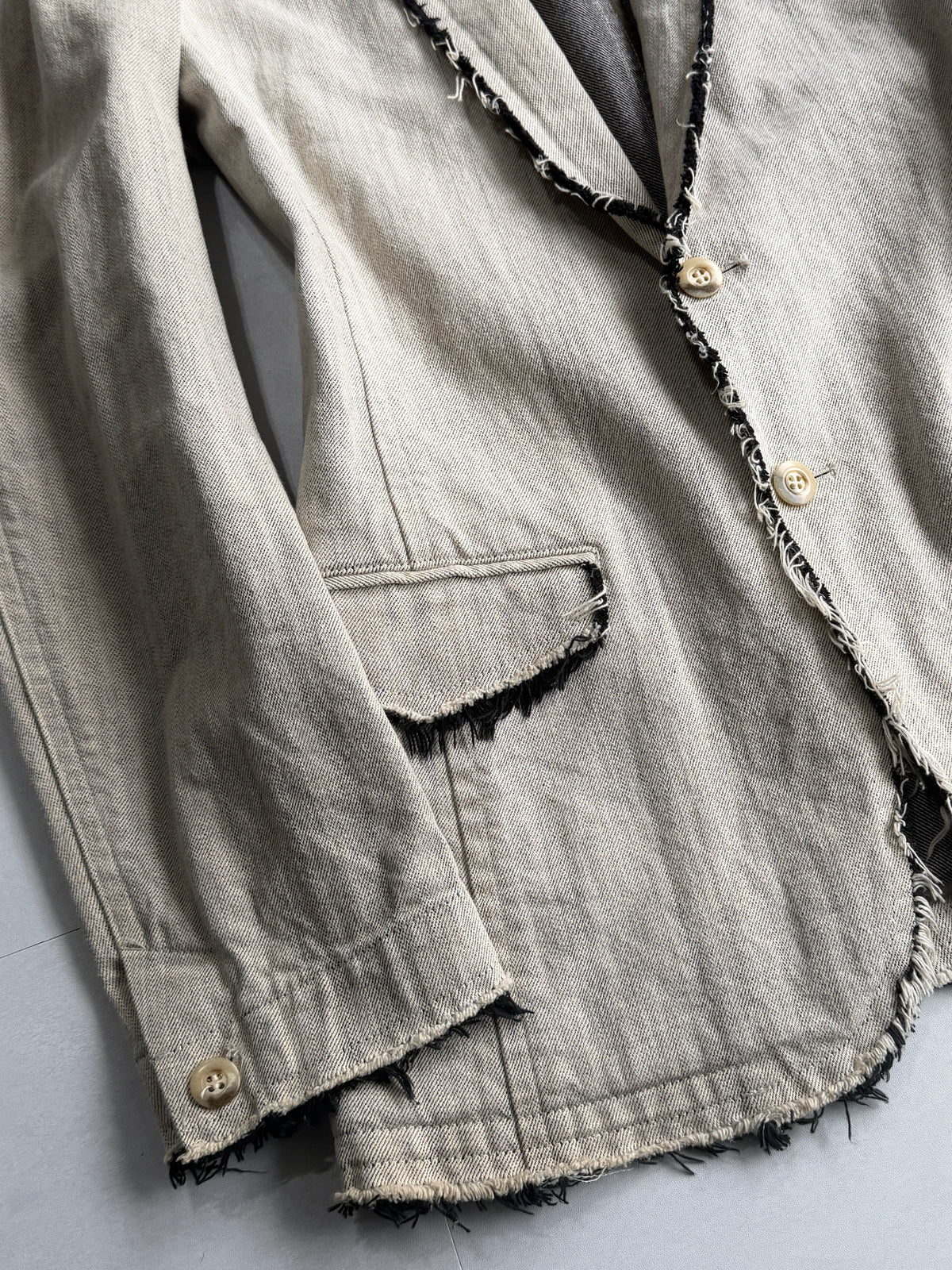 TORNADO MART Raw Edge Distressed Jacket Size L