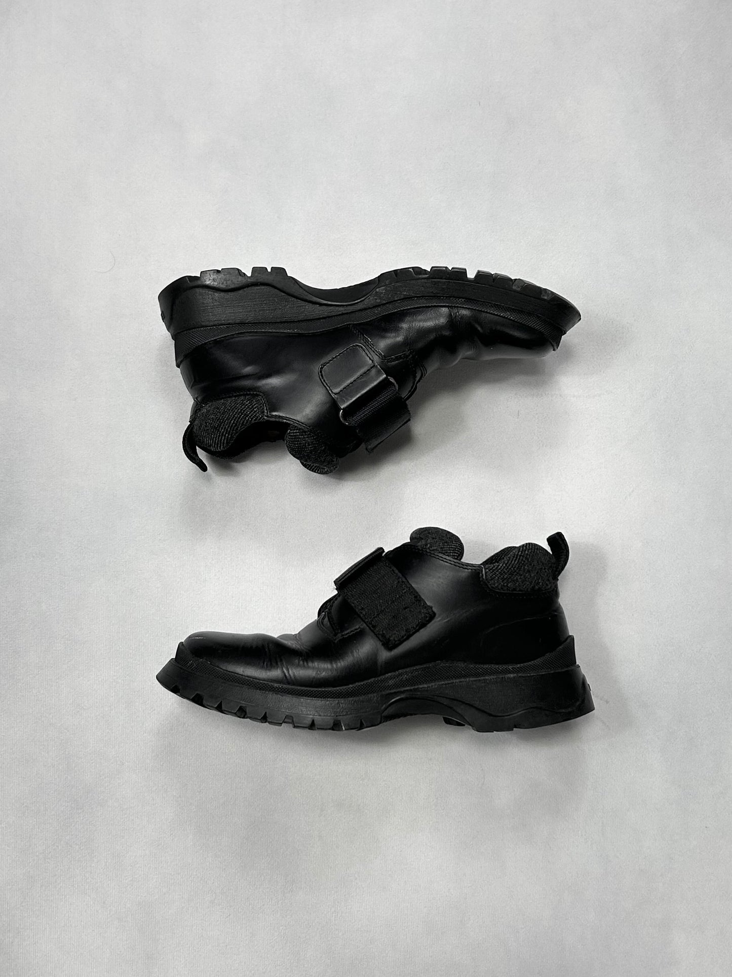 Prada velcro leather tech shoes (F/W 1999) Black Size 9