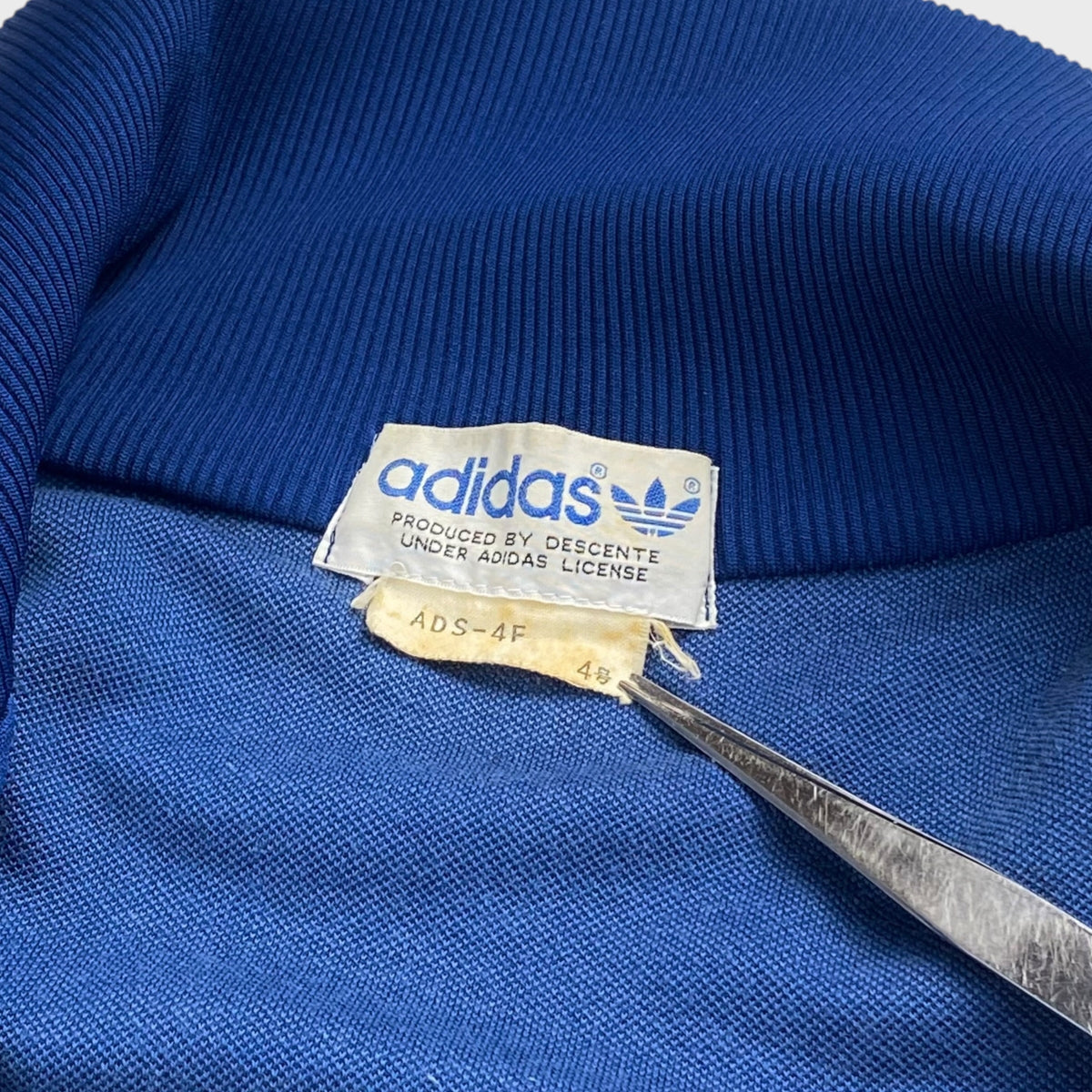 adidas originals 80s Descente Track Jacket Navy Size M