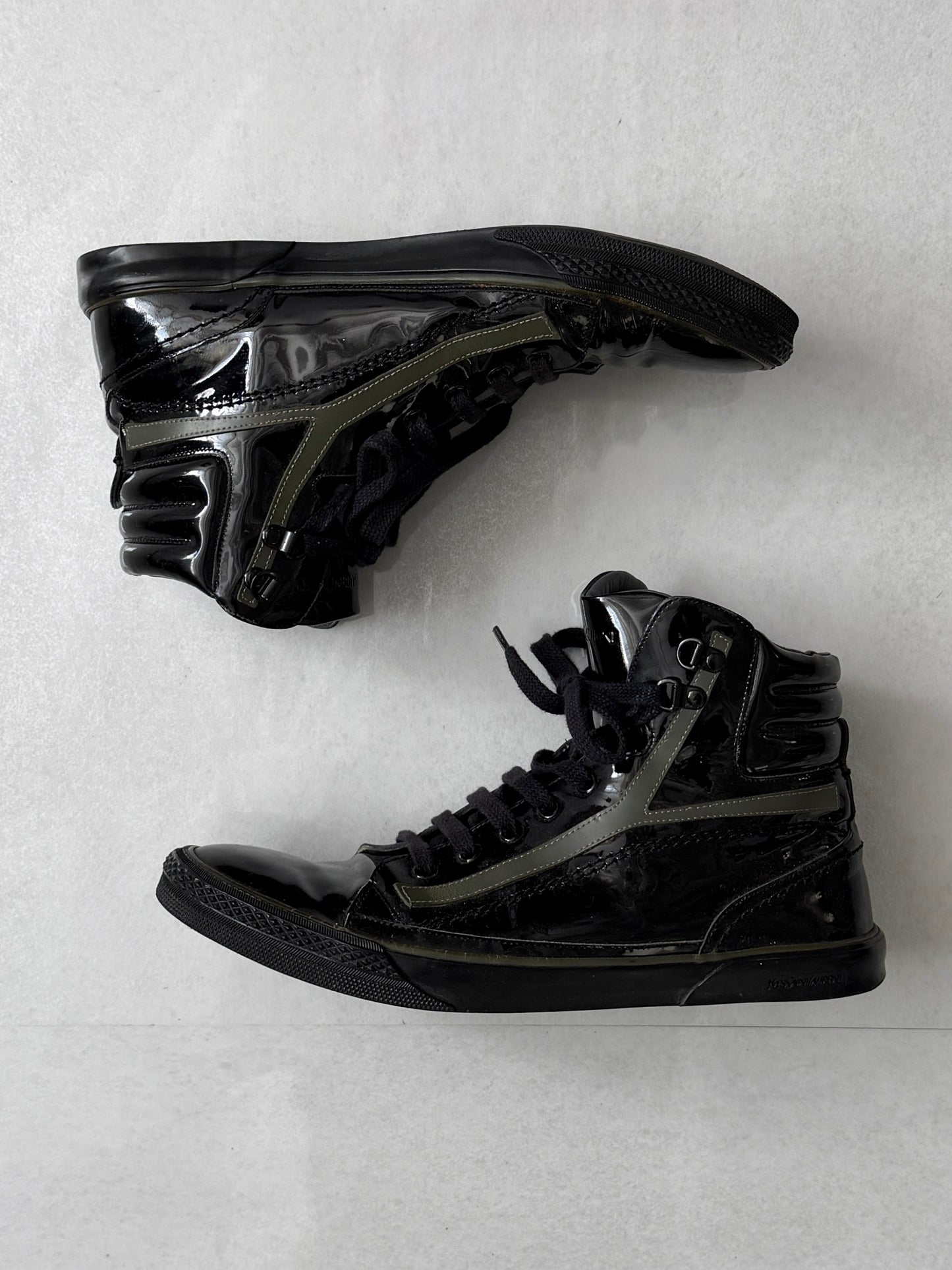 Saint Laurent Paris black Enamel Sneakers Size EU 42