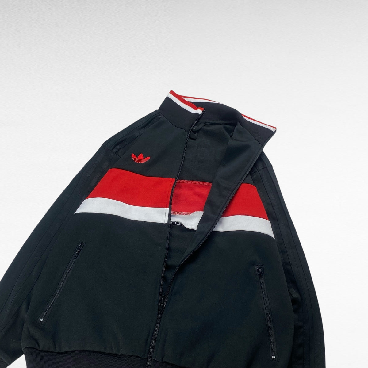 adidas originals 00s Jacket Size M
