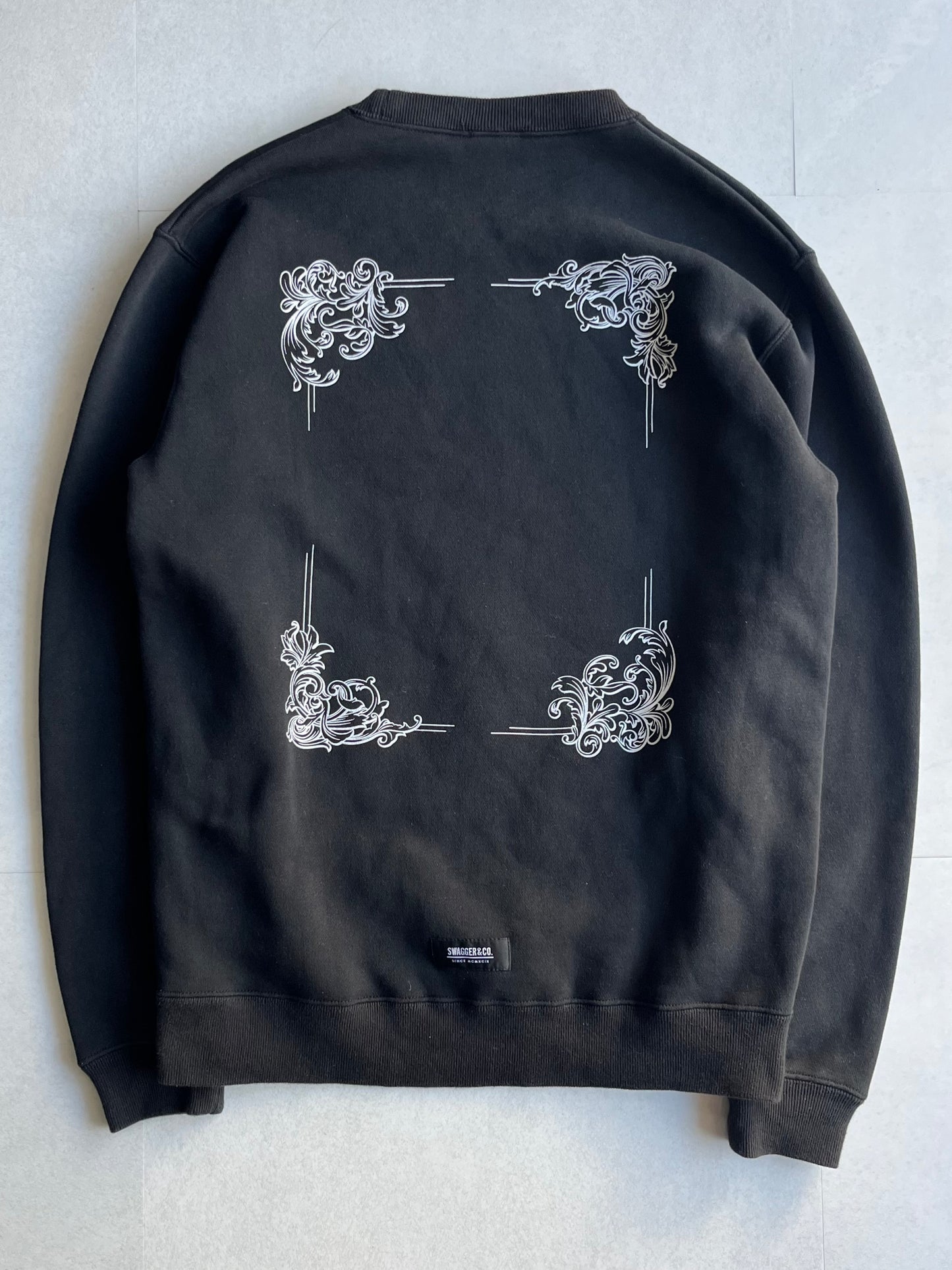Swagger Black Cotton Sweatshirt Size M