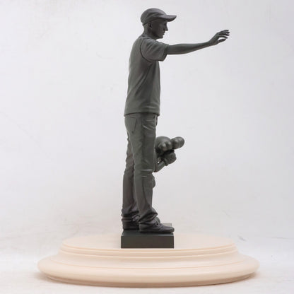 Kaws PARTNERS ORIGINAL FAKE VINYL FIGURE 2012 Gray Size F