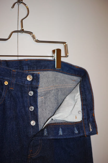 Levi's 90s 501 Made in USA 100% Cotton Jeans Size 32