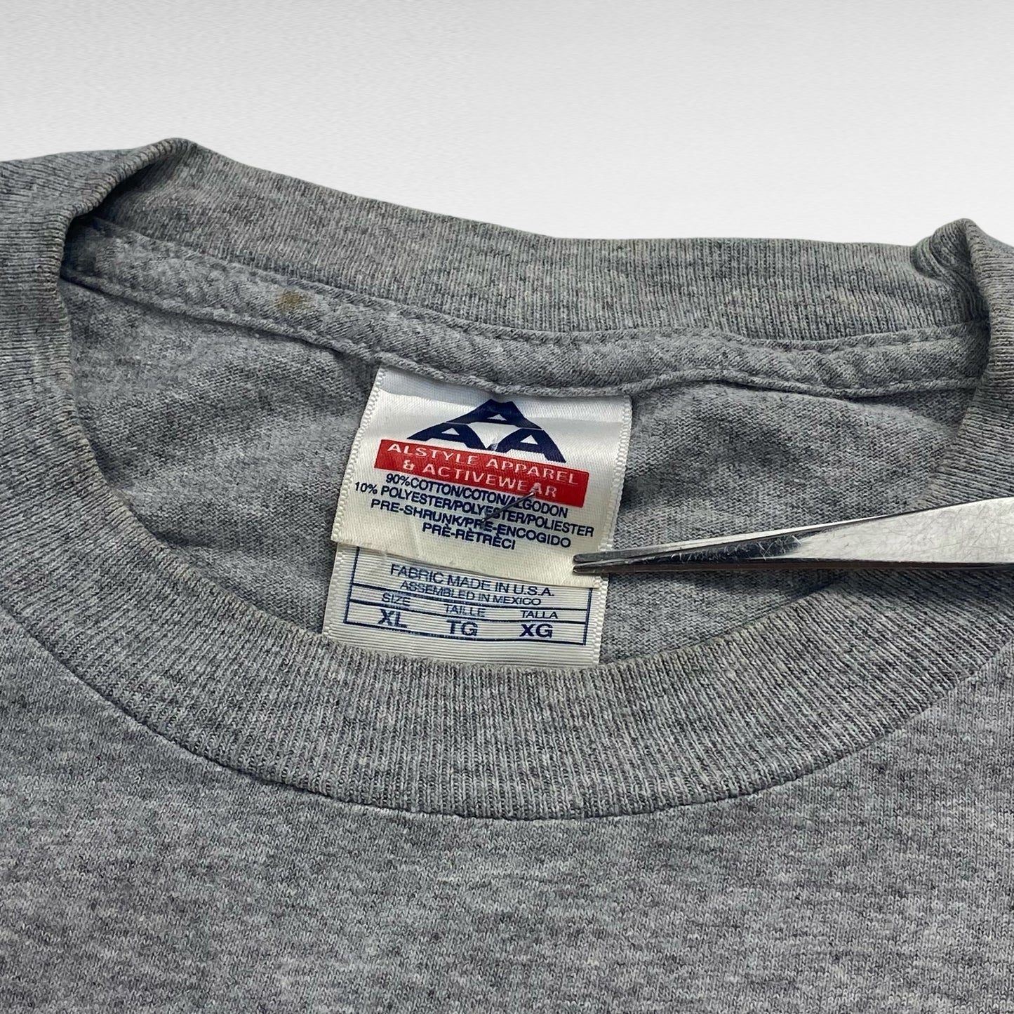 AAA Print T-Shirt Gray Size XL