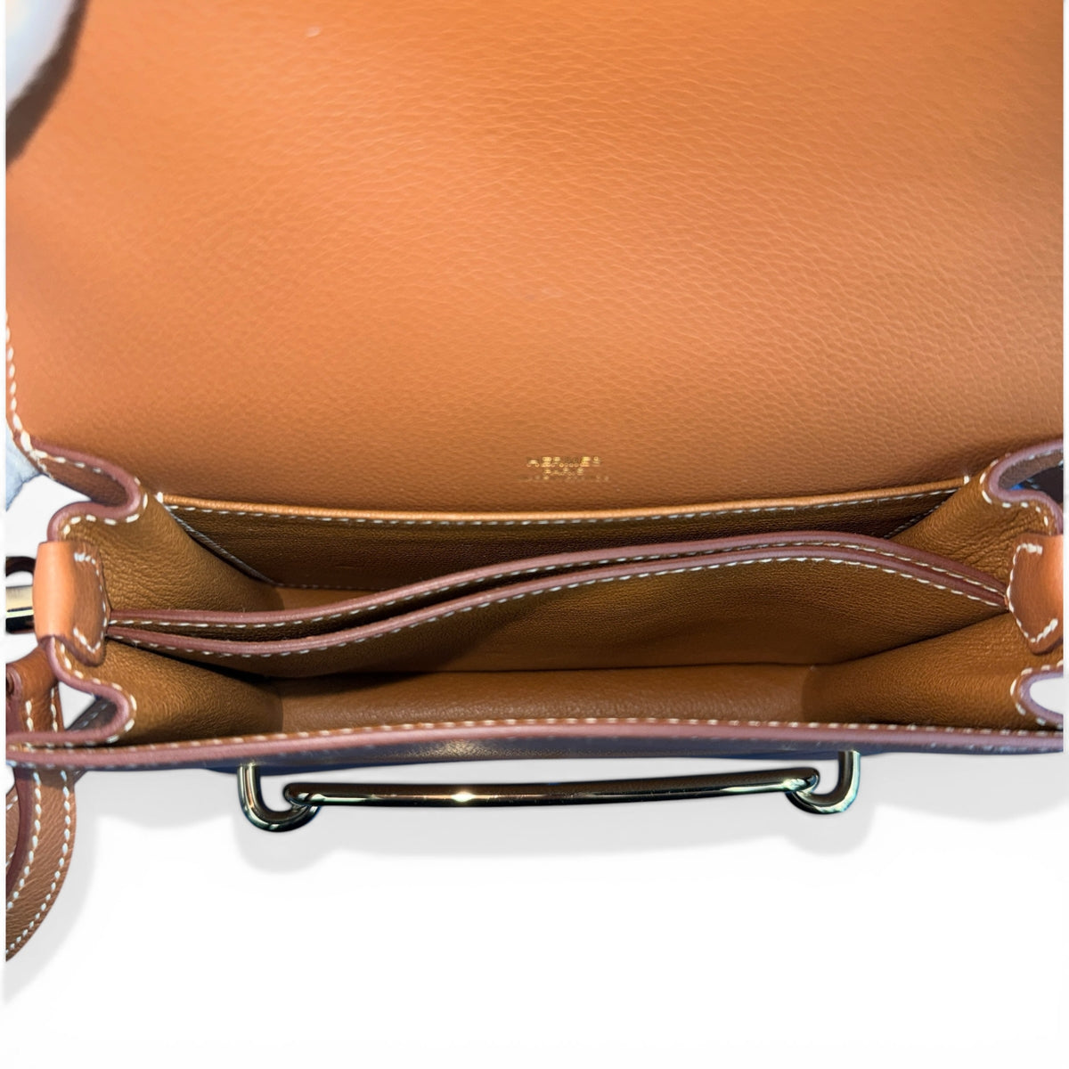 HERMÈS "Roulis Mini" Gold Evercolor Bag Gold