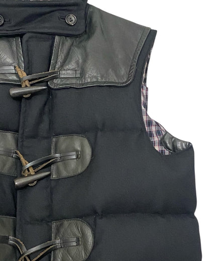 JUNYA WATANABE MAN Hooded Puffer Vest Toggle Black