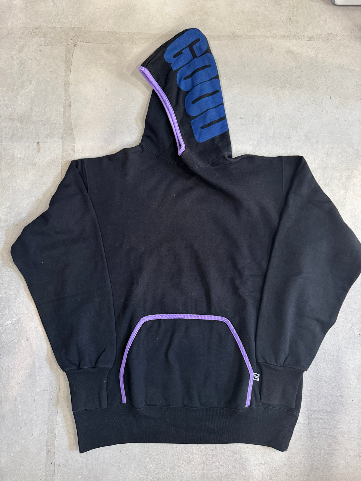 GOODENOUGH Black Pullover Hoodie Size L