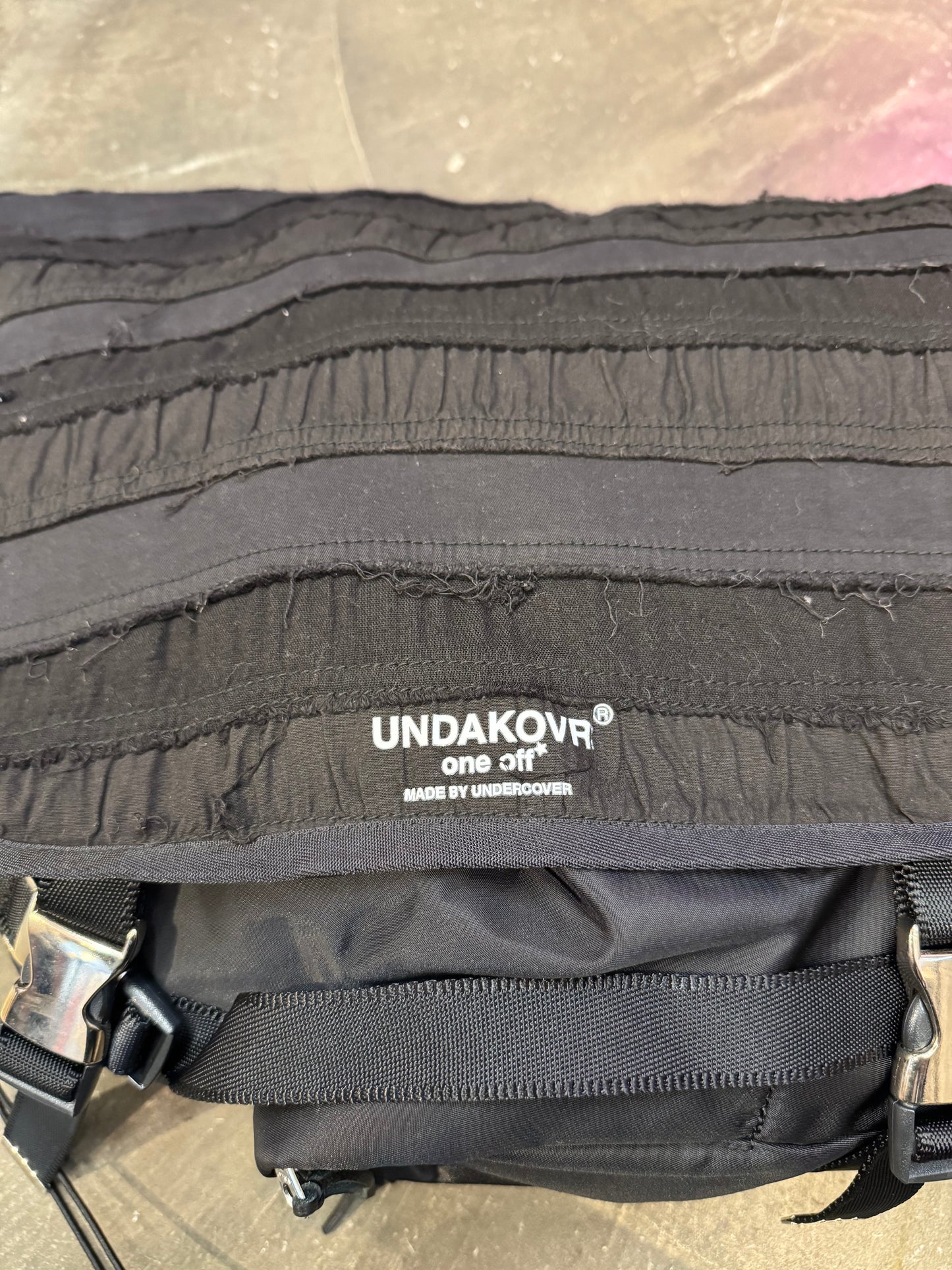 undercover "One Off" Black Size FREE