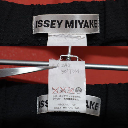 Issey Miyake Red Black 3D Zig Zag Tuck Pants