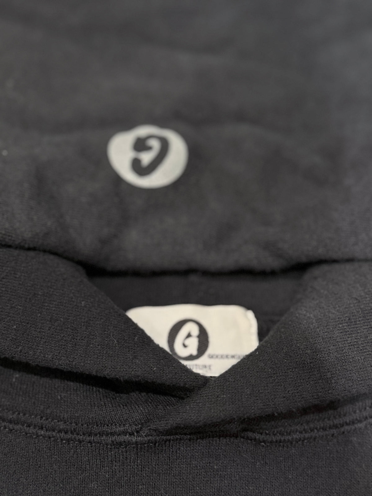 GOODENOUGH ROUND BODY CLASSICS Black Hoodie Size XL