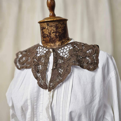 Euro vintage Floral Batten Antique Brown