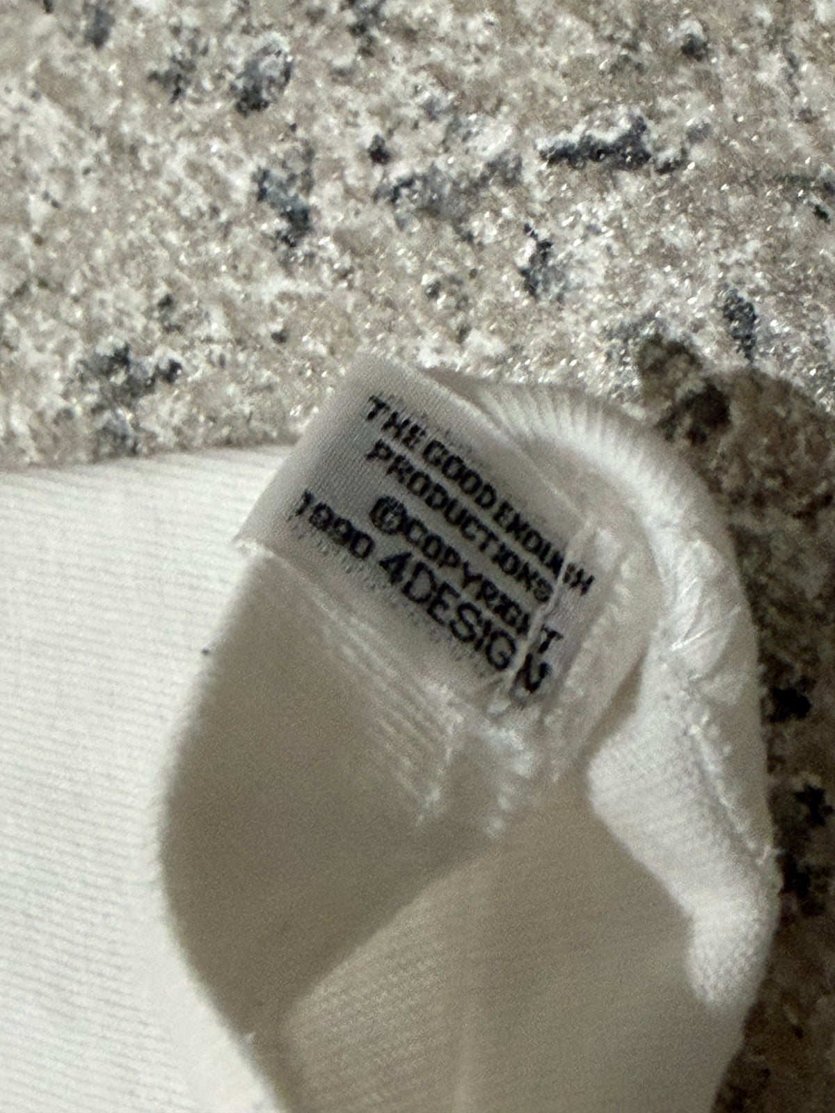 GOODENOUGH Classics Logo T-Shirt White Size L