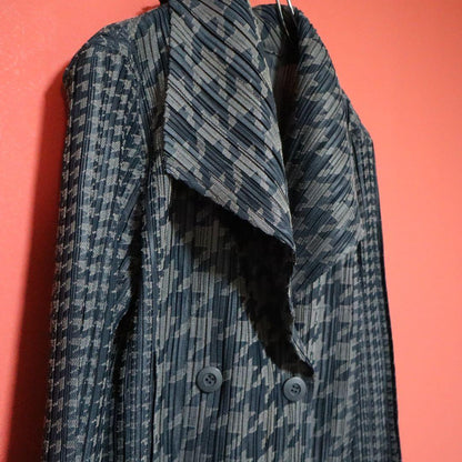 PLEATS PLEASE 15AW Gray Houndstooth Breasted P-Coat Size 3