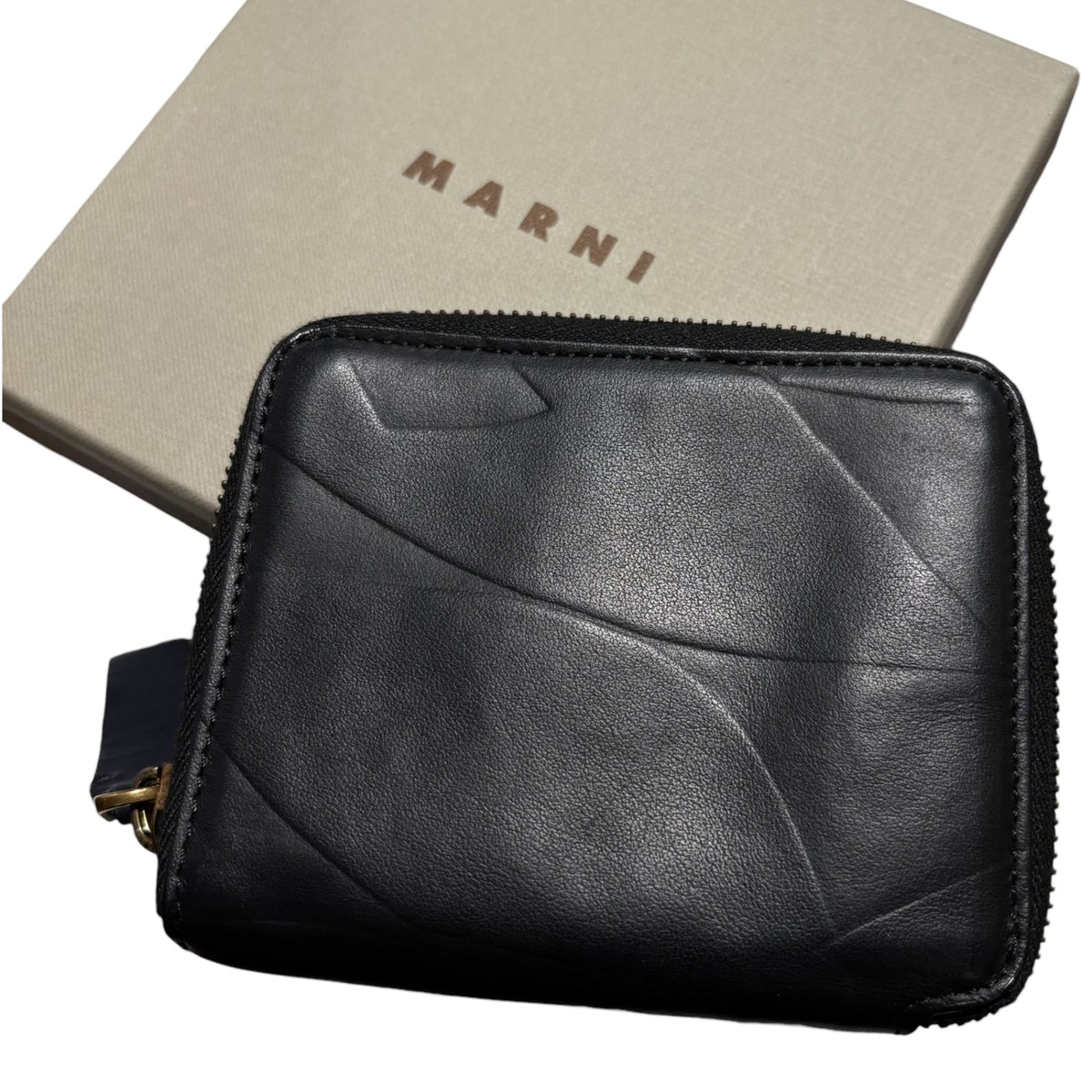 MARNI Round Zipper Leather Wallet