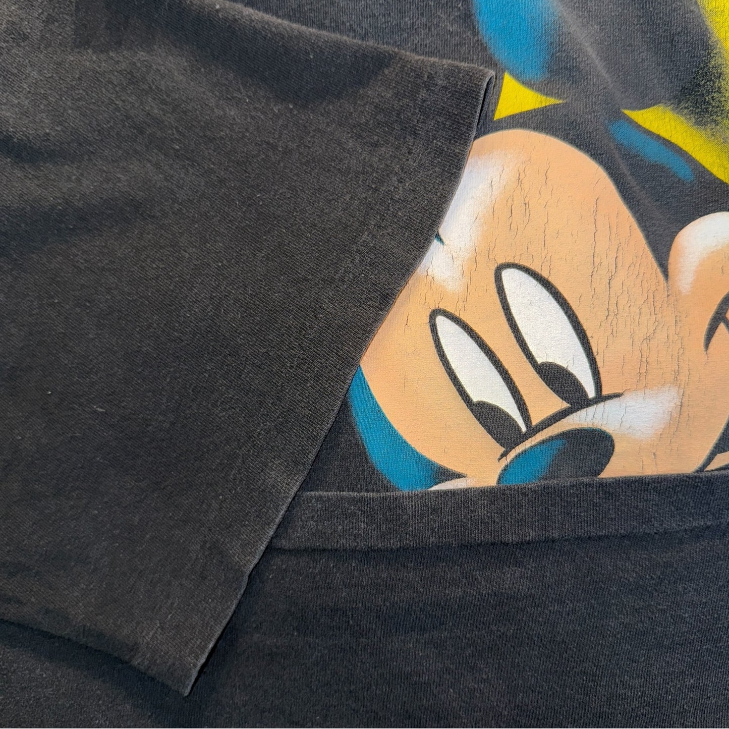 Disney 90s VOLLEYBALL T-Shirt Size XL