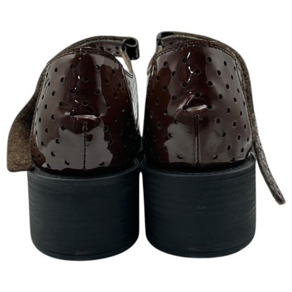 MM6 24SS Patent Leather Perforated Jane Shoes Sneakers Size EU 43