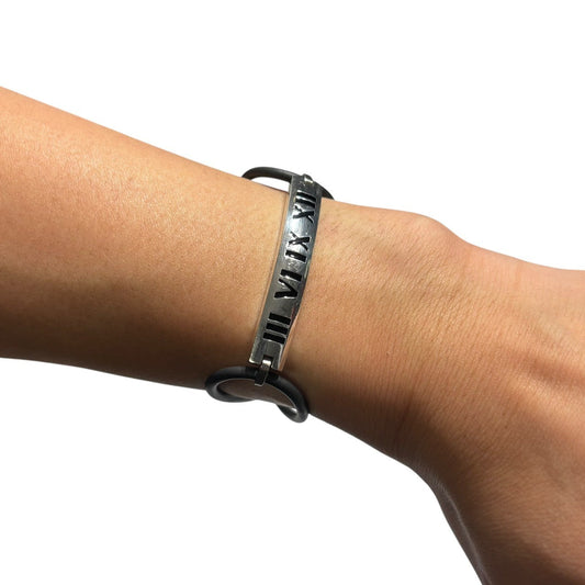 Atlas Numeric Bar Bracelet x TIFFANY & CO. Atlas Numeric Silver Rubber Bracelet