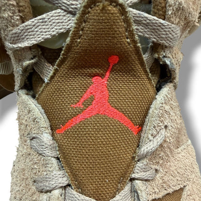 NIKE x TRAVIS SCOTT Air Jordan 6 Sneakers Beige Size 26.5cm