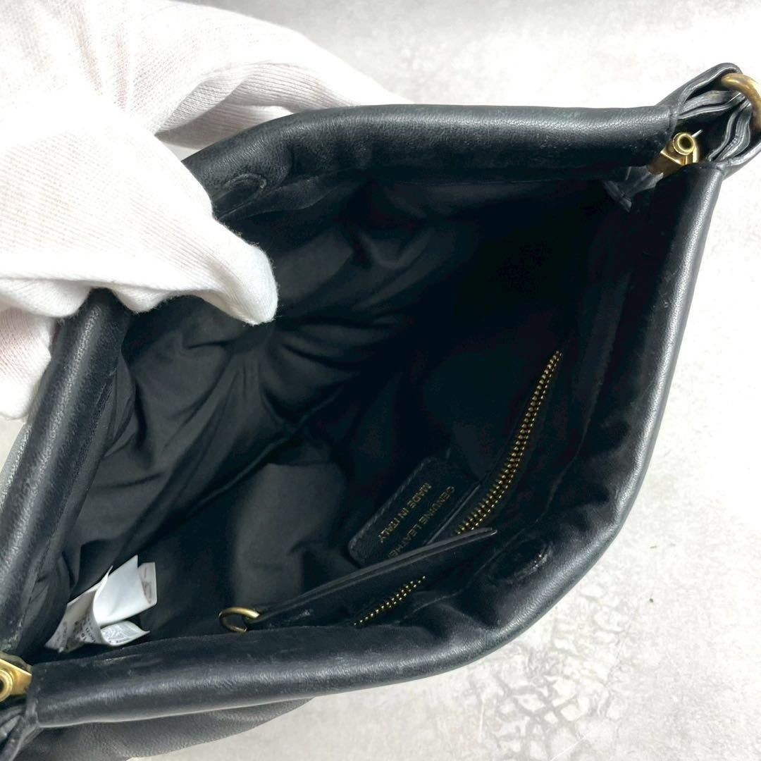 Vintage Maison Margiela Accessory - Maison Margiela 18AW Gram Slam Leather Shoulder Bag Black - Authentic Archive