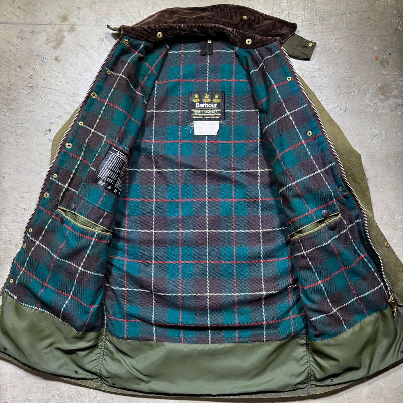 Mackinnon Hunting 80s Barbour Oiled Jacket Size C36