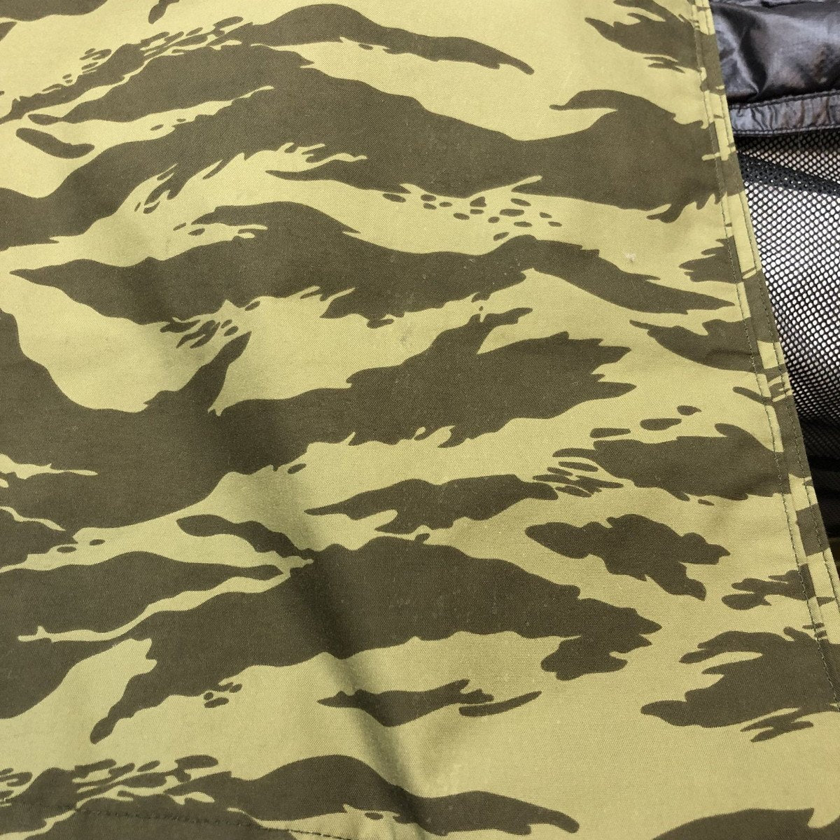 STUSSY Nano Universe Camo Nylon Down Liner Coat Size SMAL