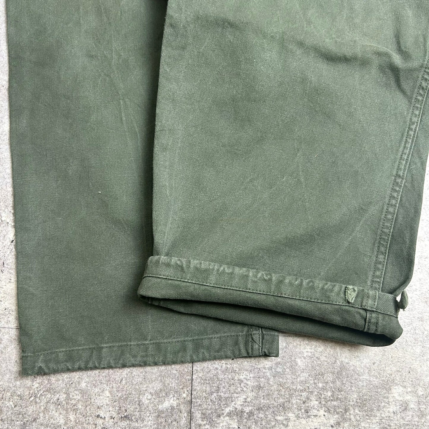 AIR FORCE 70s French Military Mechanic Cargo Pants Khaki