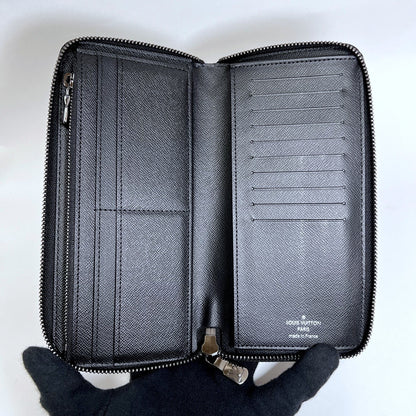 LOUIS VUITTON Monogram Eclipse Zippy Wallet Size ONE SIZE