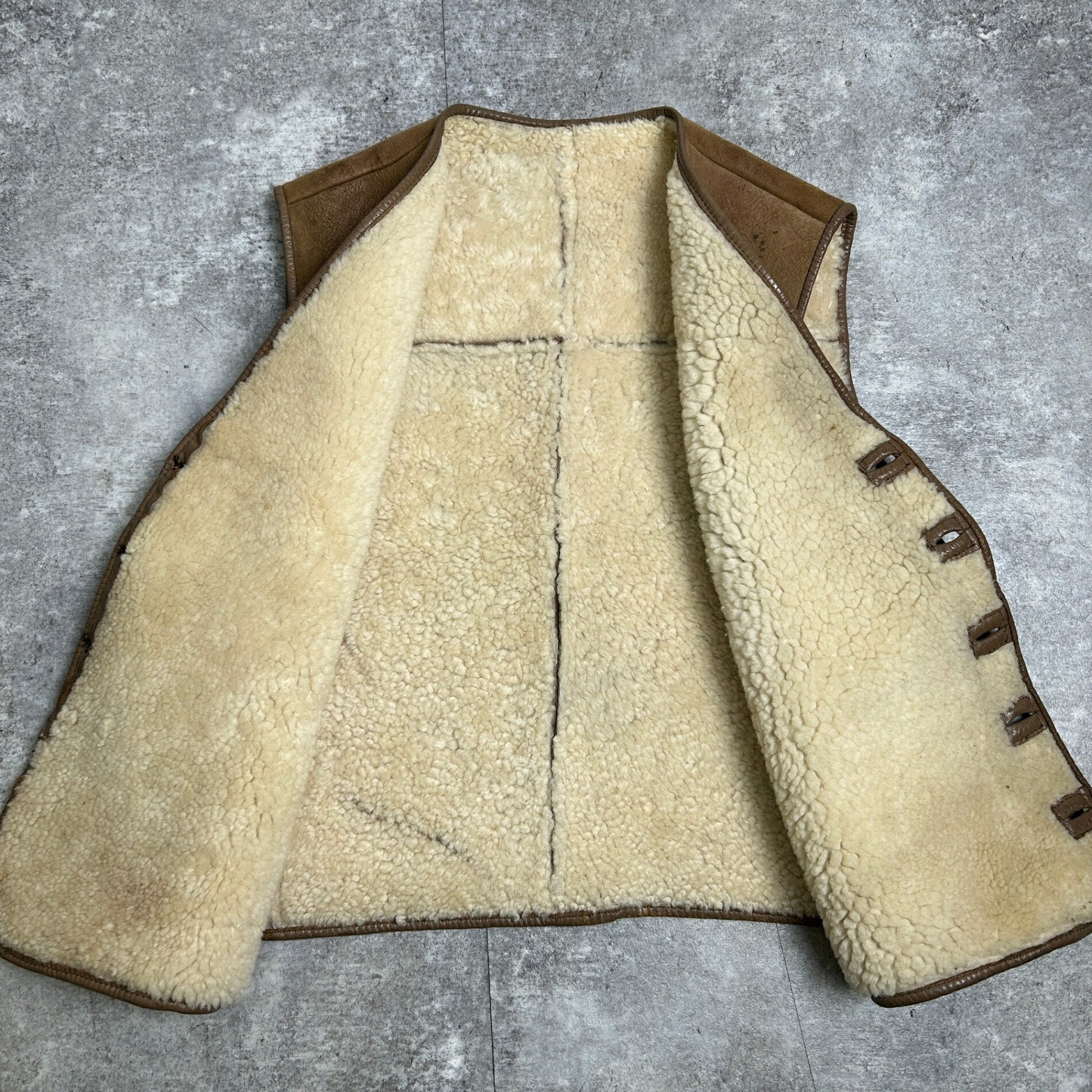 Vintage Brown Shearling Leather Vest Walnut Buttons Size L