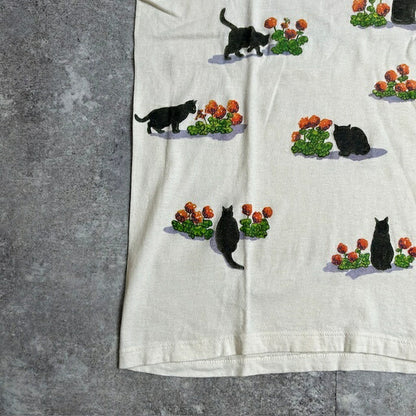 rel e vant products 90s All-Over Cat Print Made White Size L