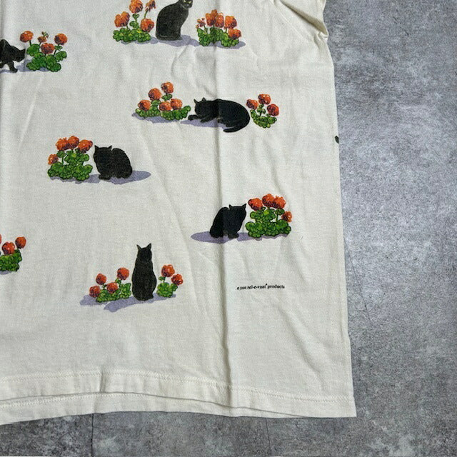 rel e vant products 90s All-Over Cat Print Made White Size L