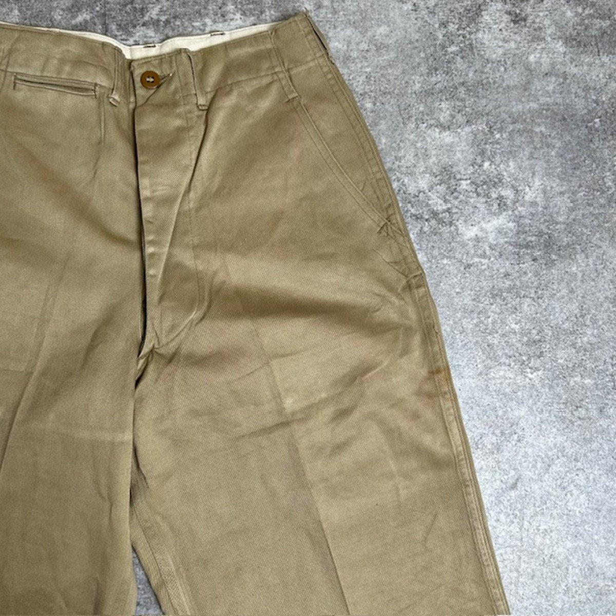 US ARMY M-45 1940s Vintage Khaki Button Fly Chinos Size W29