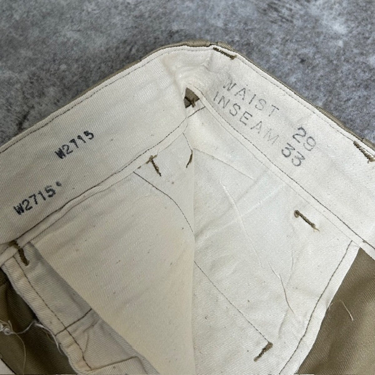 US ARMY M-45 1940s Vintage Khaki Button Fly Chinos Size W29