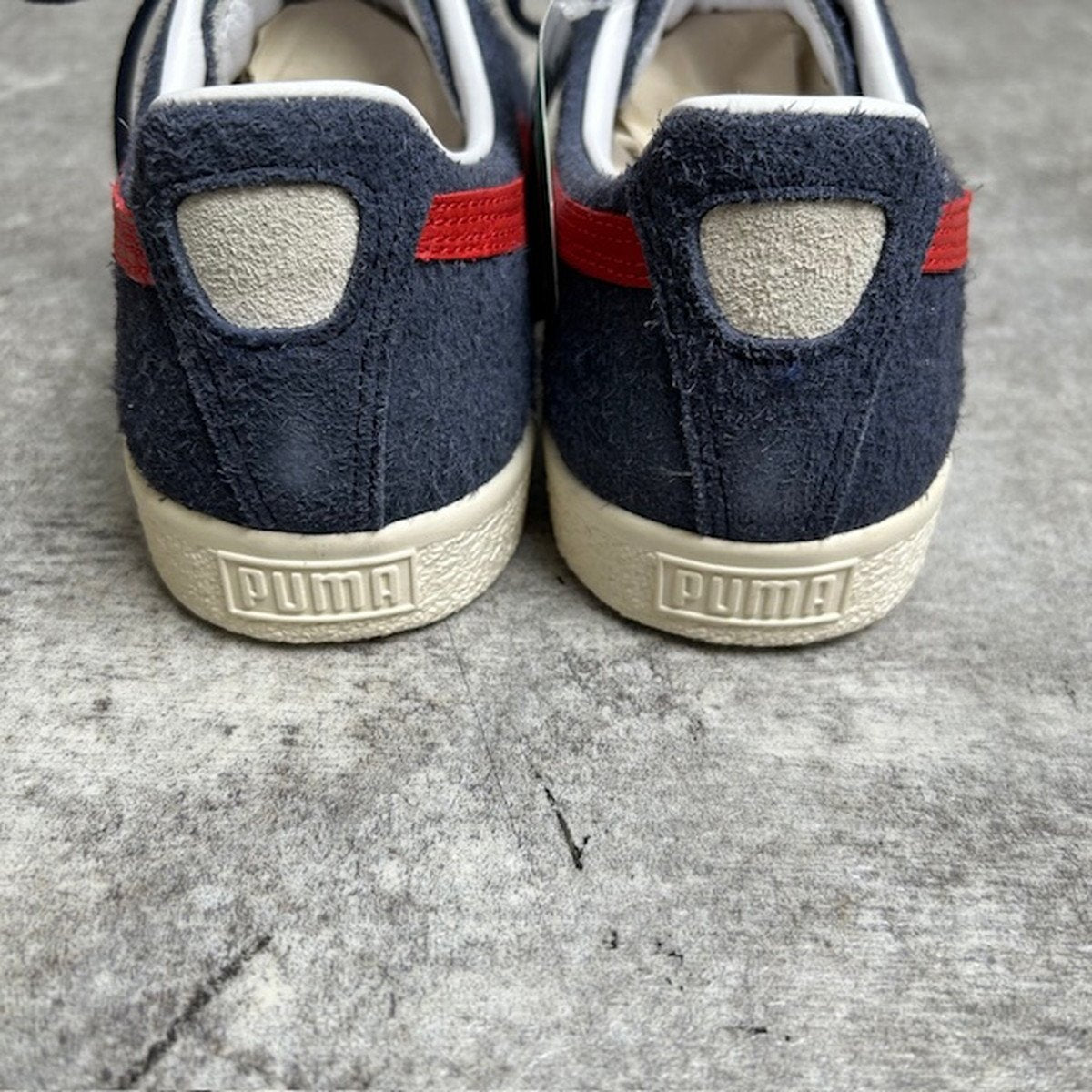 Puma Clyde Soho London Leather Sneakers Navy Size 26