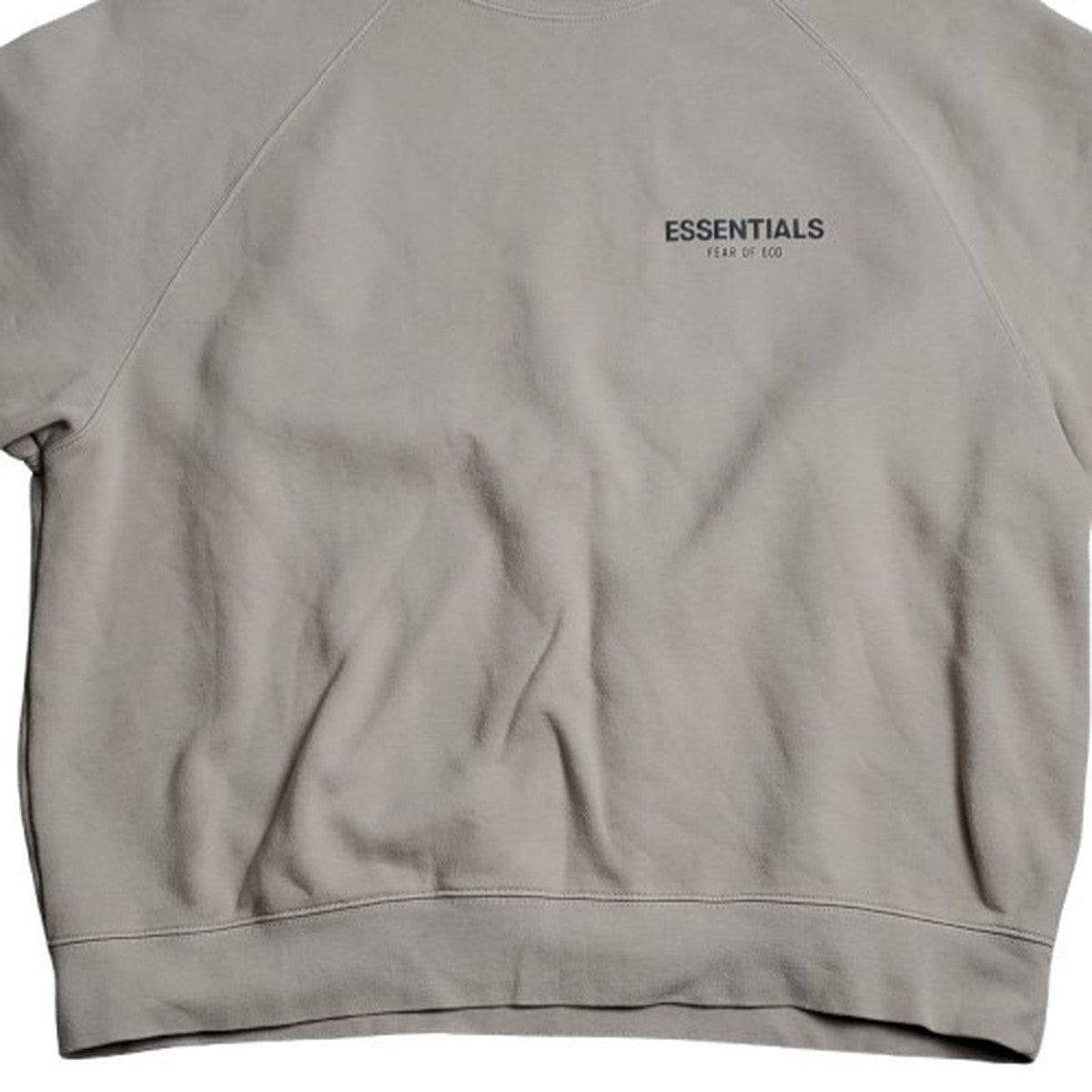Fear of God ESSENTIALS Reflector Logo Crewneck Size L