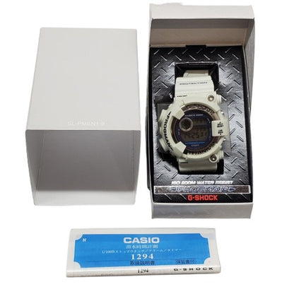G-SHOCK DW-8200LG-8 Frogman Men in Gray Watch Size ONE SIZE