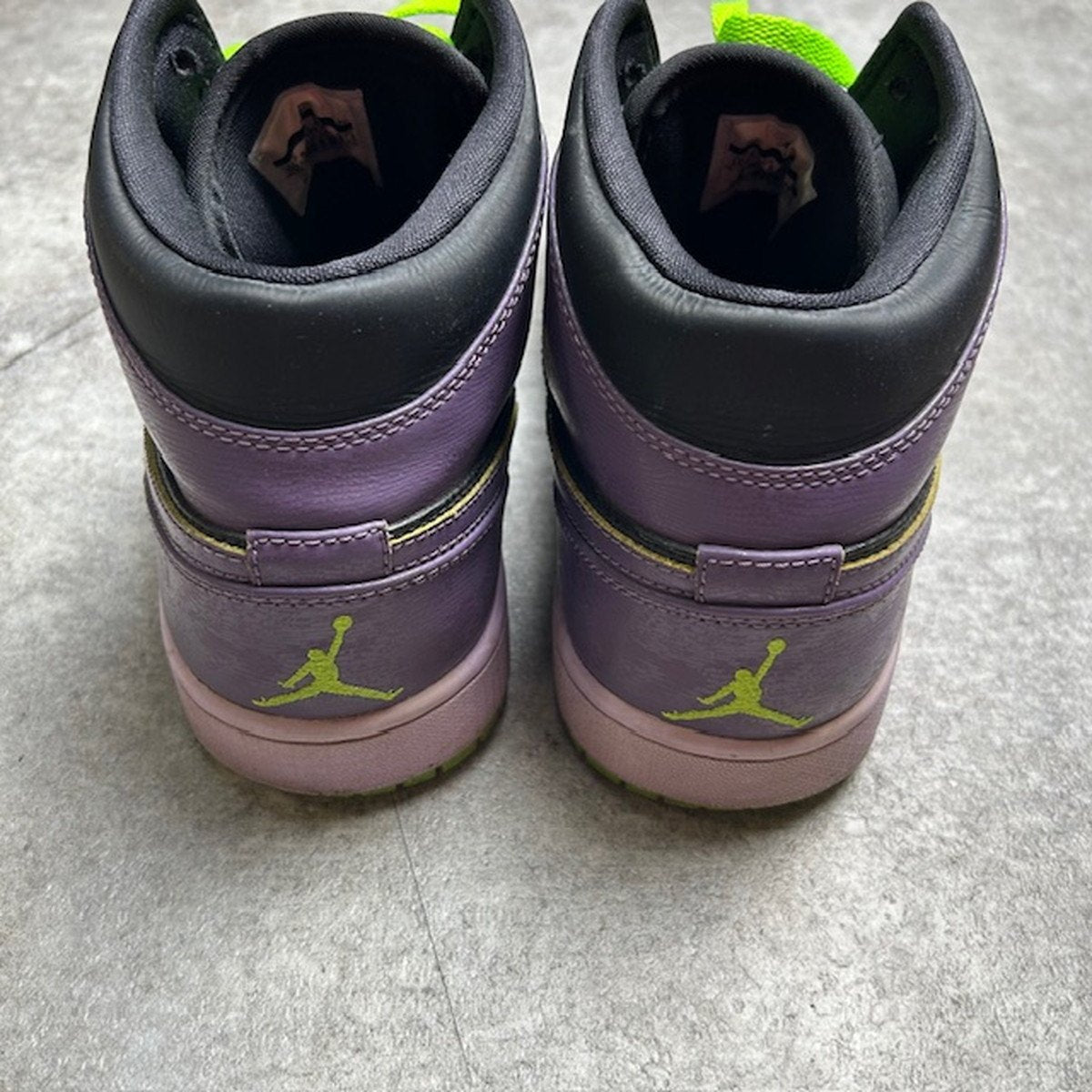 NIKE Air Jordan 1 Retro Mid "Night Joker" Sneakers Size 28.5