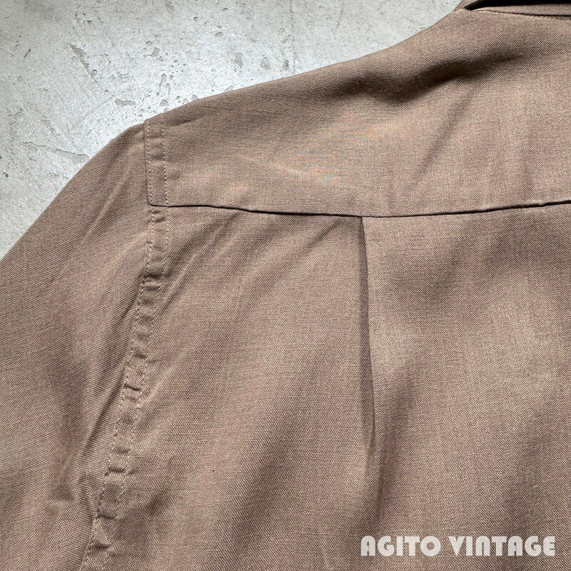 Di Lido 60s NOS Rayon Emblem Embroidered Shirt Beige Size S