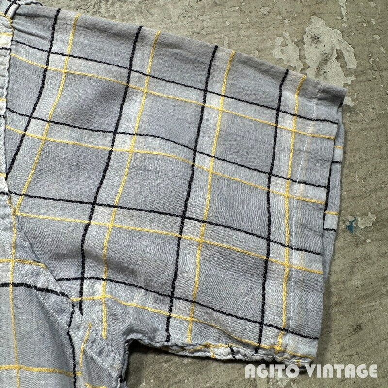 VAN HEUSEN 60s Sheer Open Collar Check Shirt Multi Size M