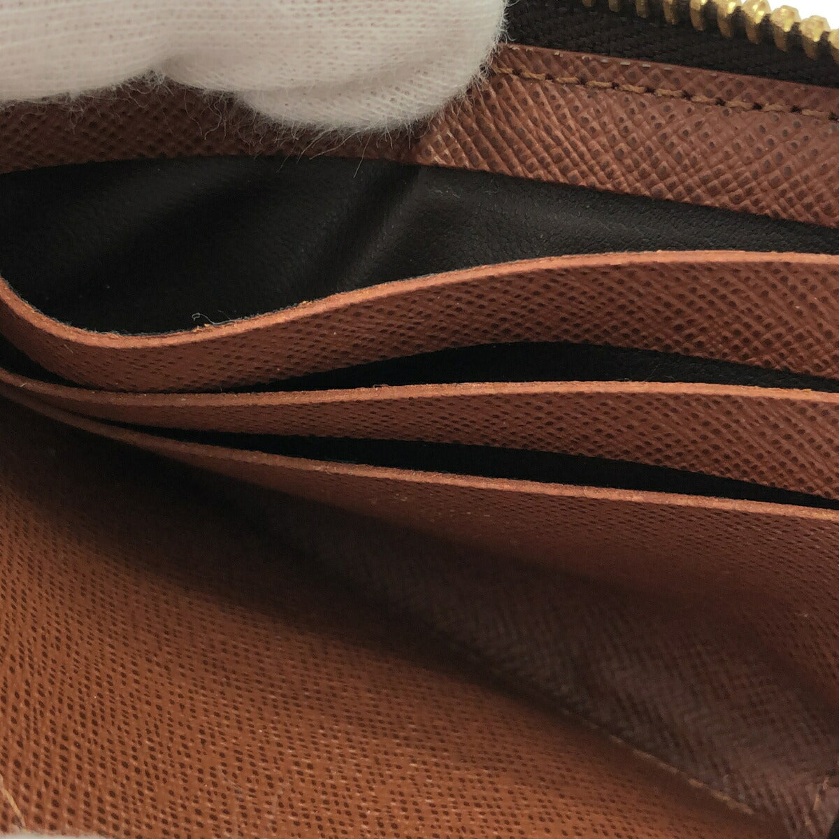 Louis Vuitton Portefeuille Noé Compact Wallet