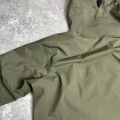 ARC'TERYX Beta Long GORE-TEX Jacket Green Size XS