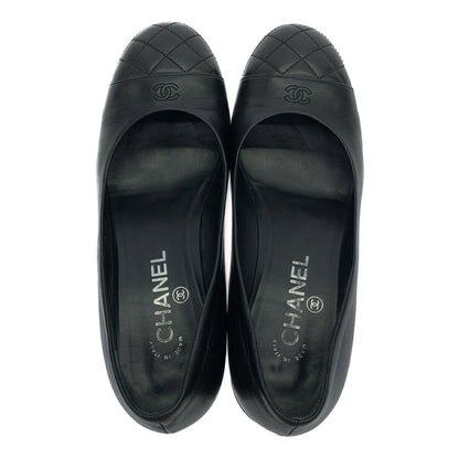 CHANEL Black Matelassé Leather Pearl Heel Pumps Size 38C