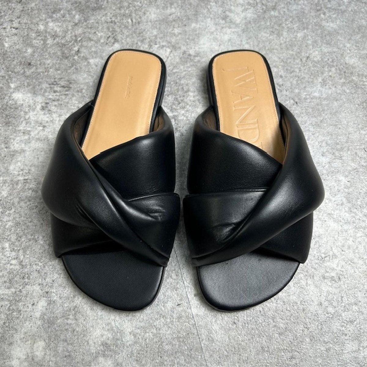JW ANDERSON Leather Flat Twist Sandals Black Size 36