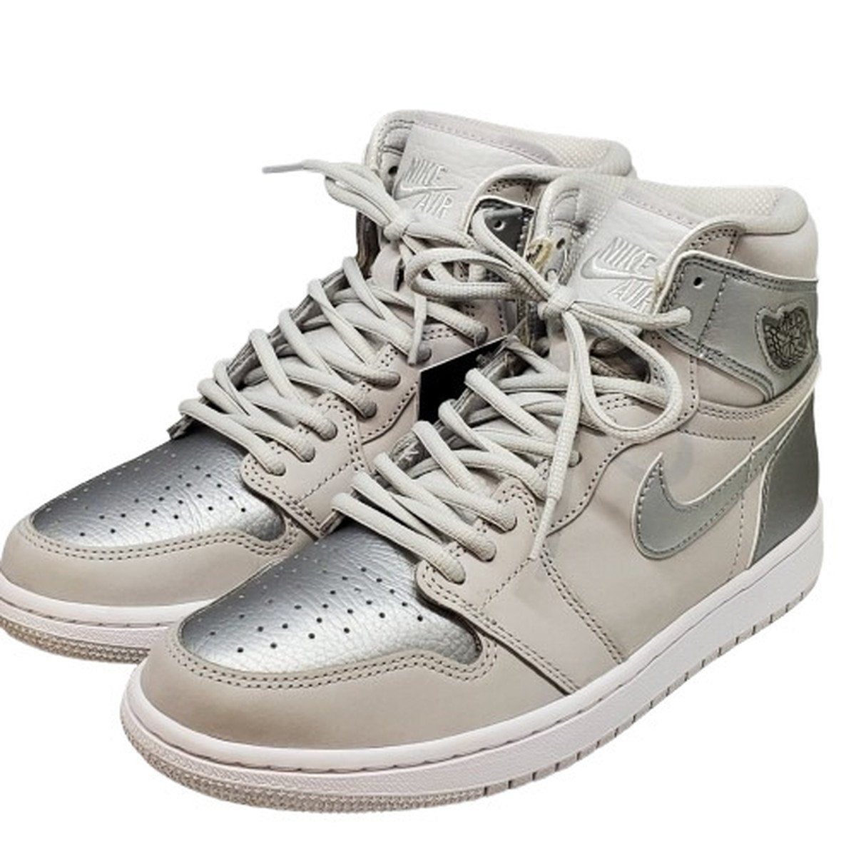 NIKE Air Jordan 1 High OG CO JP Hi-Top Sneakers Size 26.5