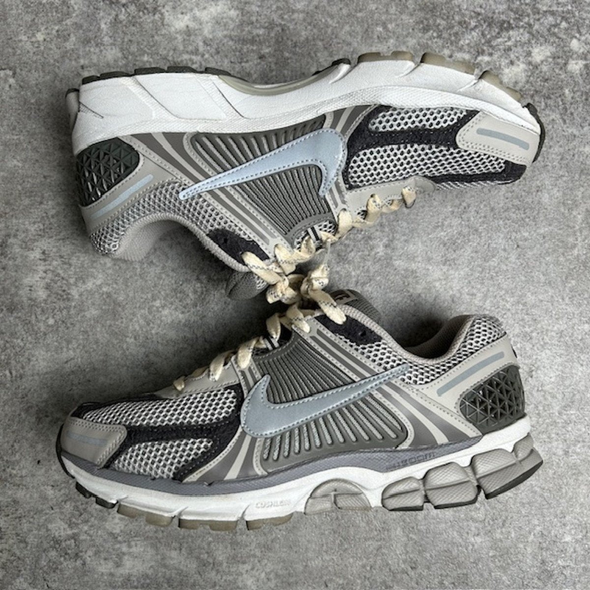 Nike Zoom Vomero 5 Iron Ore/Flat Pewter Sneakers Size 27cm