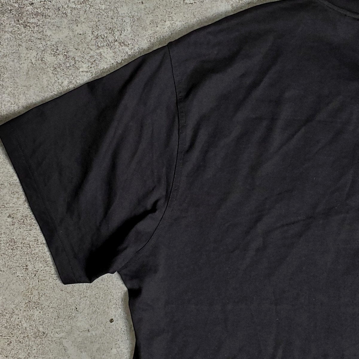 Burberry Rabbit Rubber Print T-Shirt Black Cotton Size L